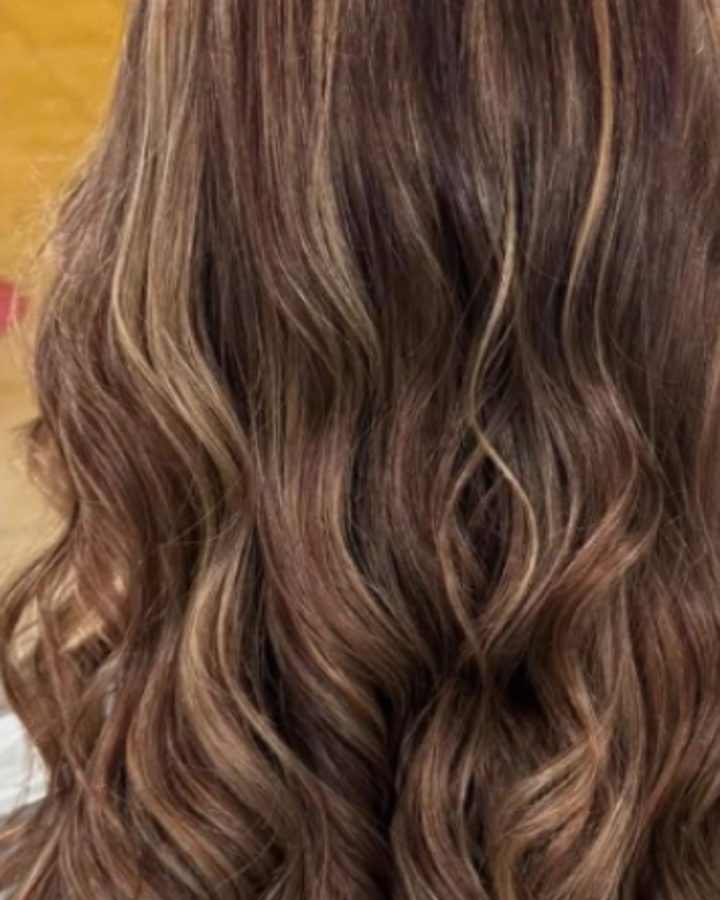 After: bronde balayage waves